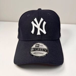 New Era 9FORTY New York Yankees Cap - Navy Blue - Adjustable (New)